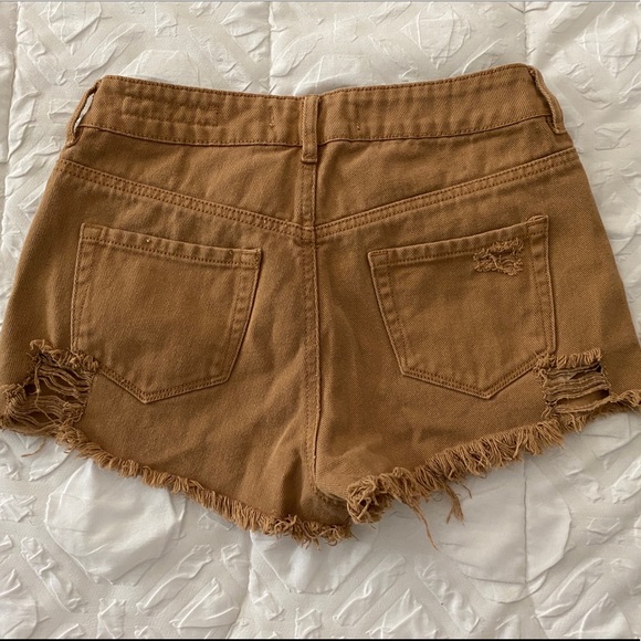 High Rise Shorts - Picture 2 of 3